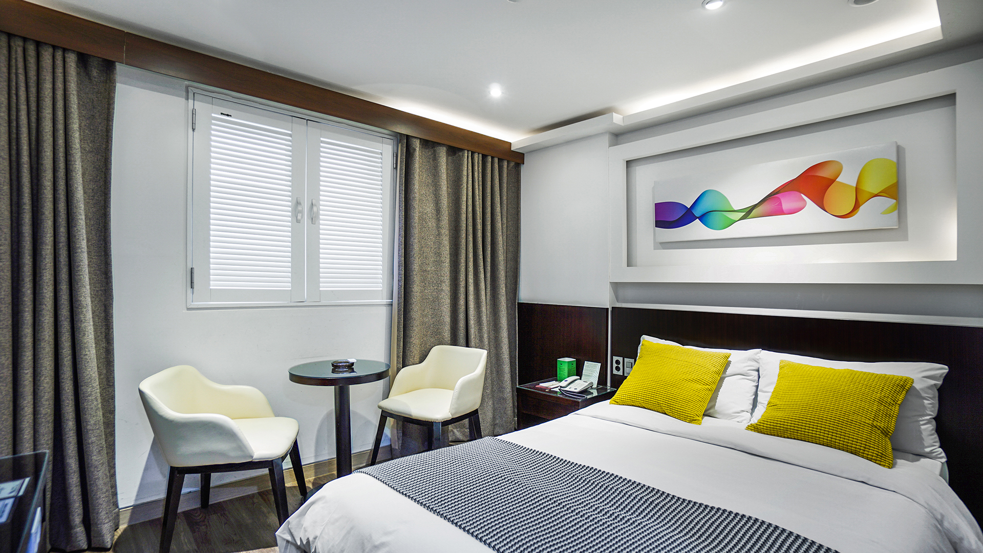 인사동 크라운 호텔