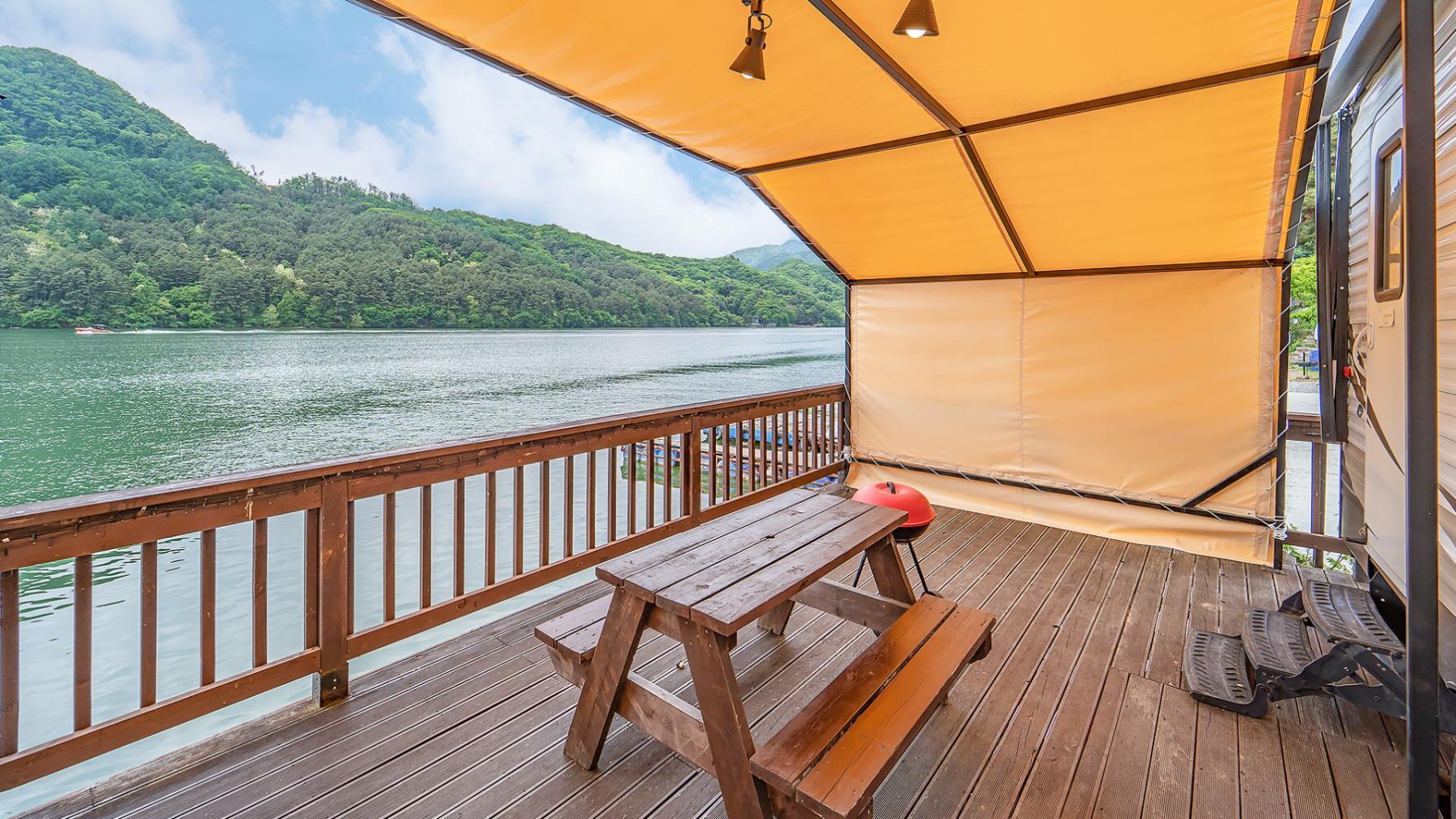 가평 르푸앙 카라반&펜션, 청평·설악·쁘띠프랑스, 가평 - 여기어때 특가