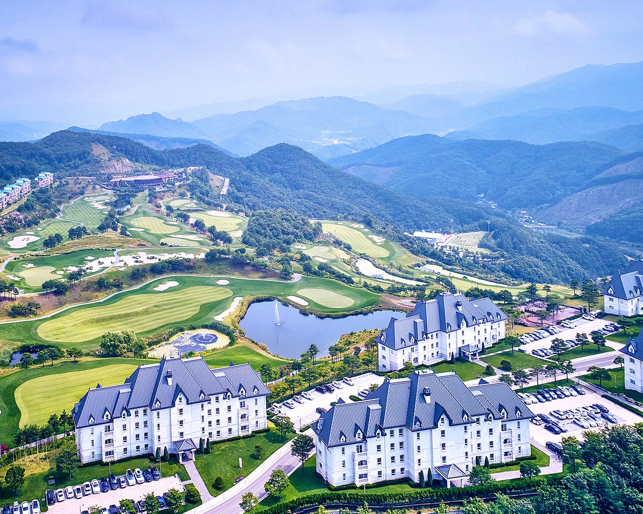 전경 