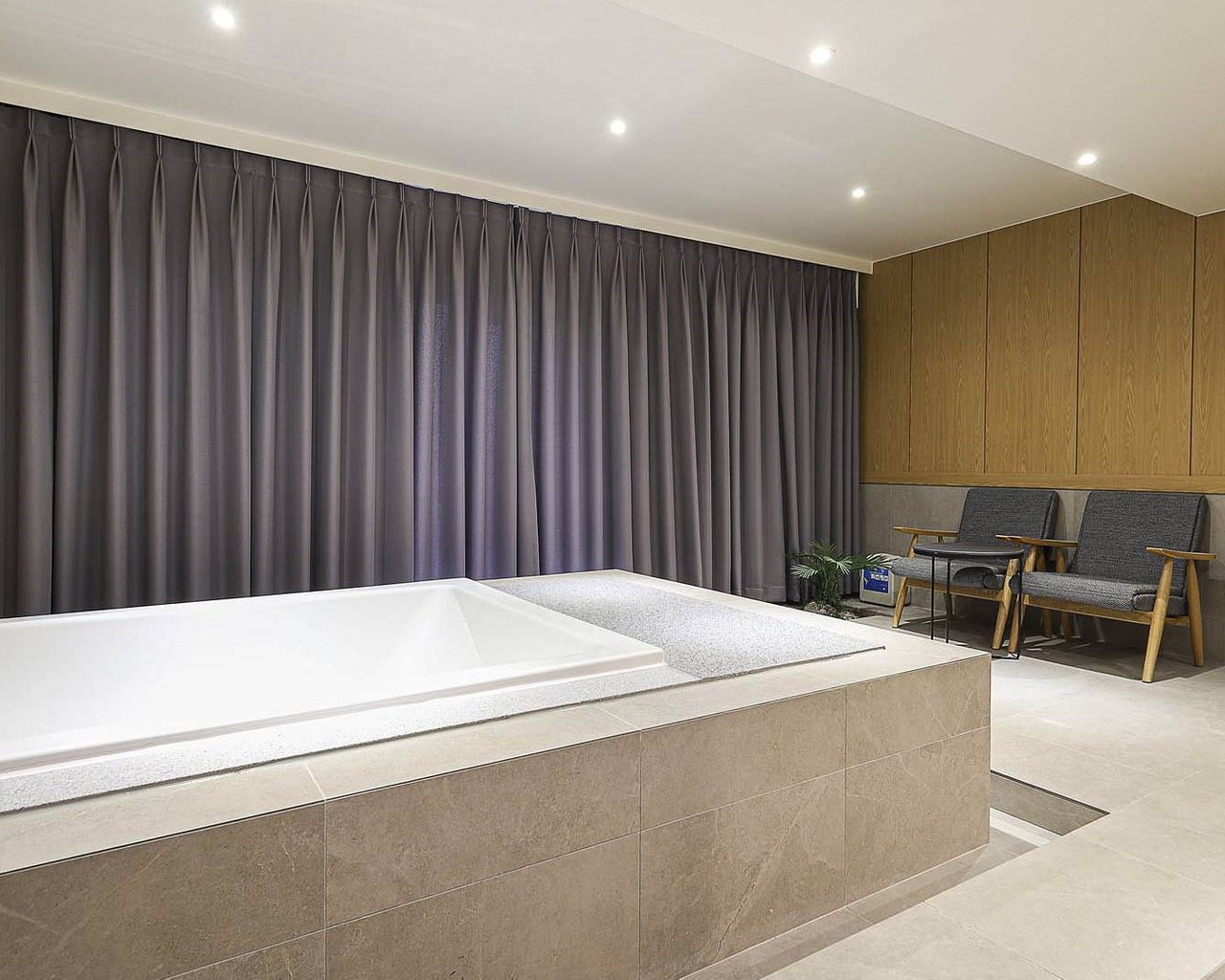 VIP 패밀리 SPA