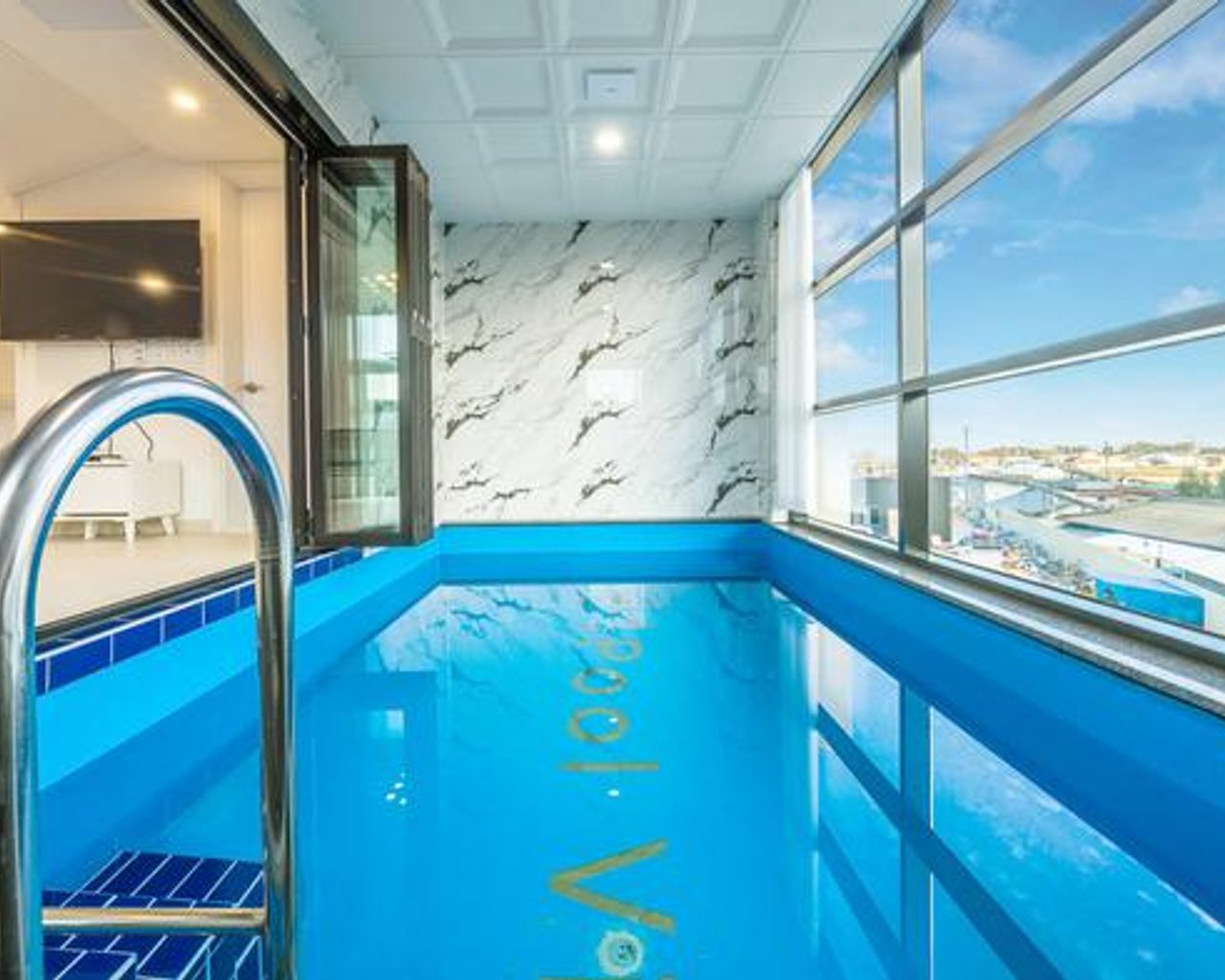 Poolvilla3