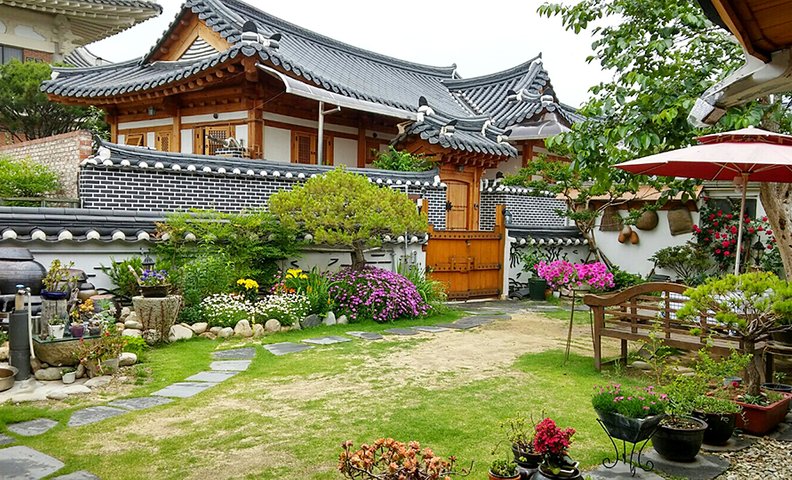 전주 한옥마을 한옥마당 행랑채