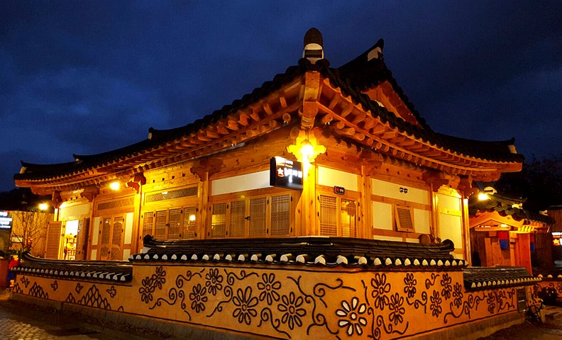 전주 한옥마을 별자리