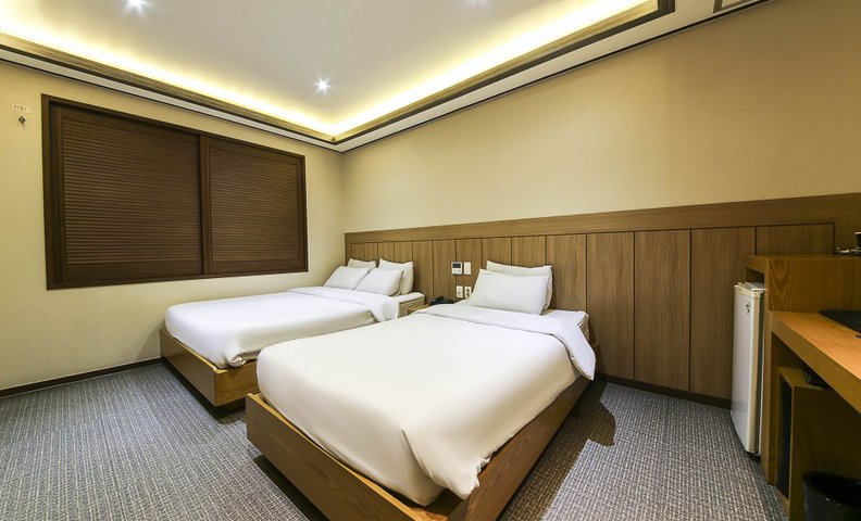 제주 호텔 W-탑동점