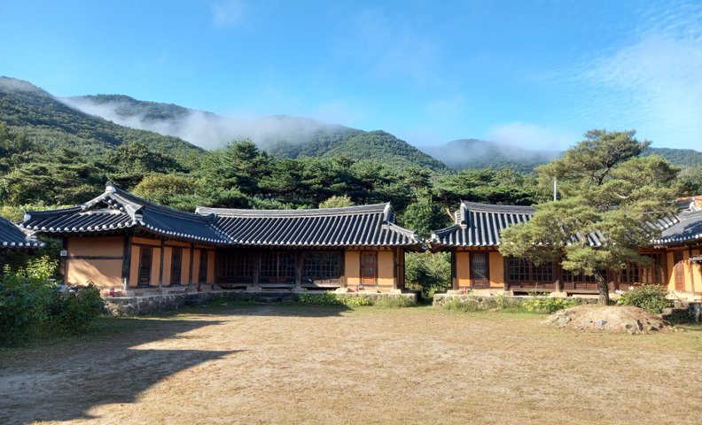 괴산 전통 한옥 금단재