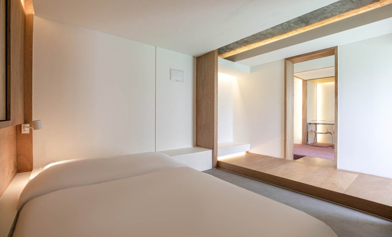 목동 ADO Hotel