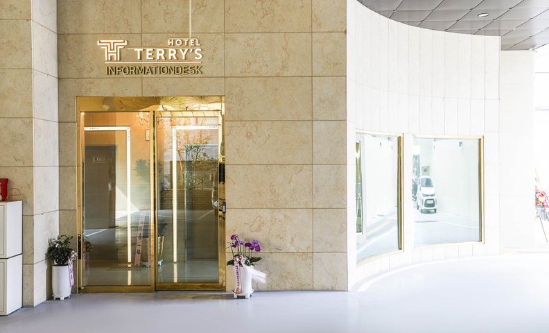 수원역 HOTEL 테리스