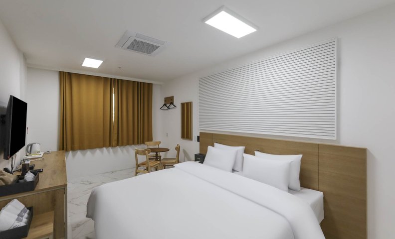 음성 더 킹 HOTEL
