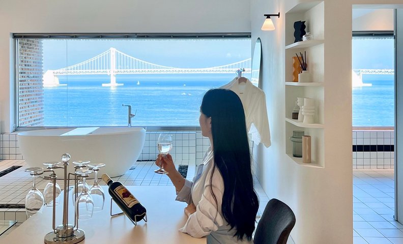 부산을 대표하는 광안대교뷰 숙소 | 부산 플라야 (playa) 501호