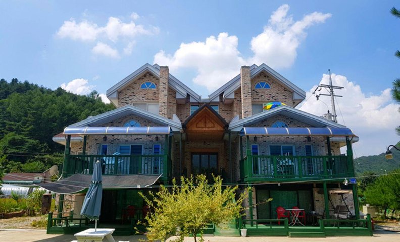 평창 강가에서펜션