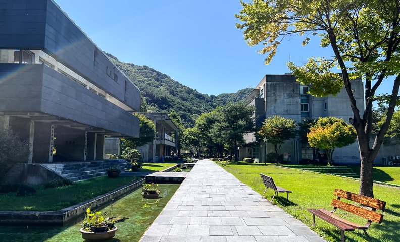 동국대학교 만해마을