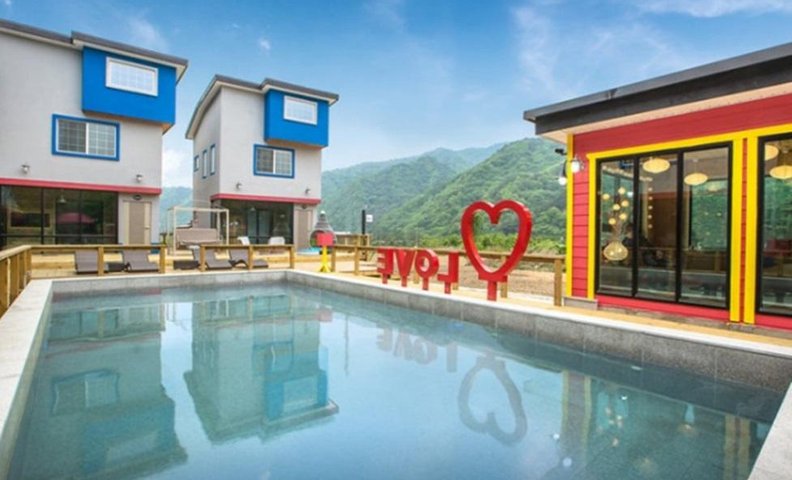 인제 백담향기풀빌라