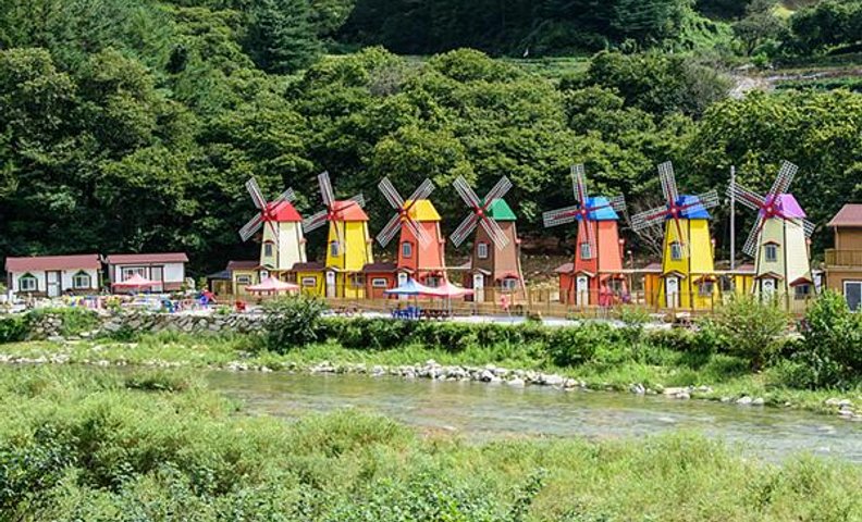 거창 풍차마을펜션