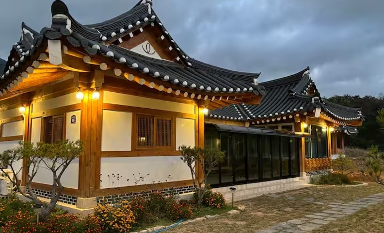 경주 더포레 한옥펜션