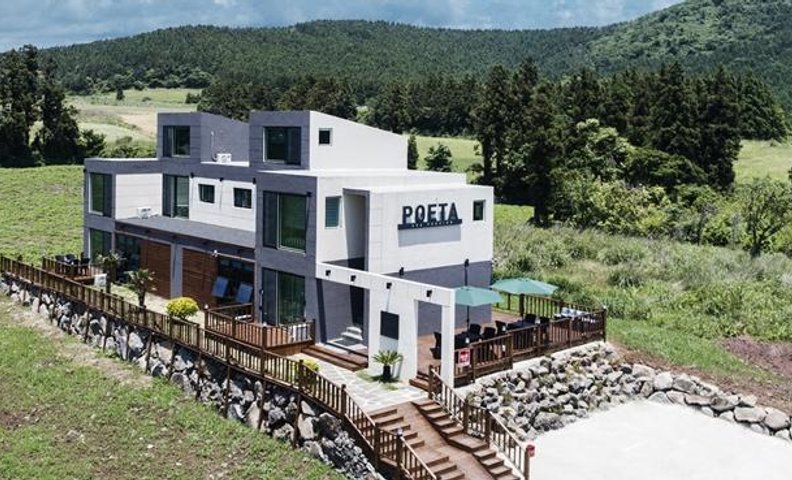 제주 포에타펜션
