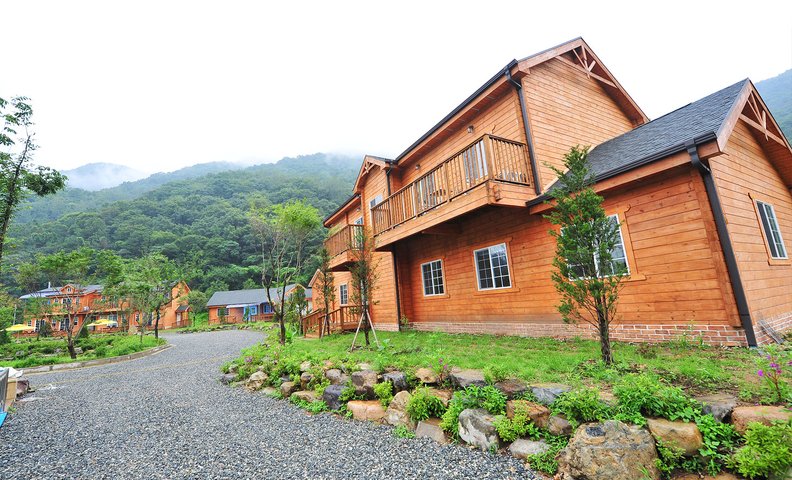 완주 거인산촌생태마을펜션