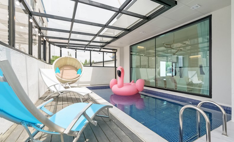 안동 더스터닝풀빌라