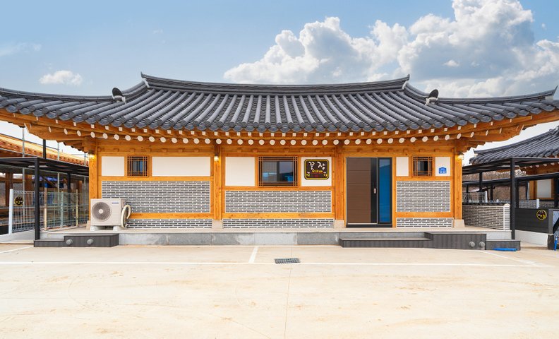 경주 꽃잠한옥풀빌라