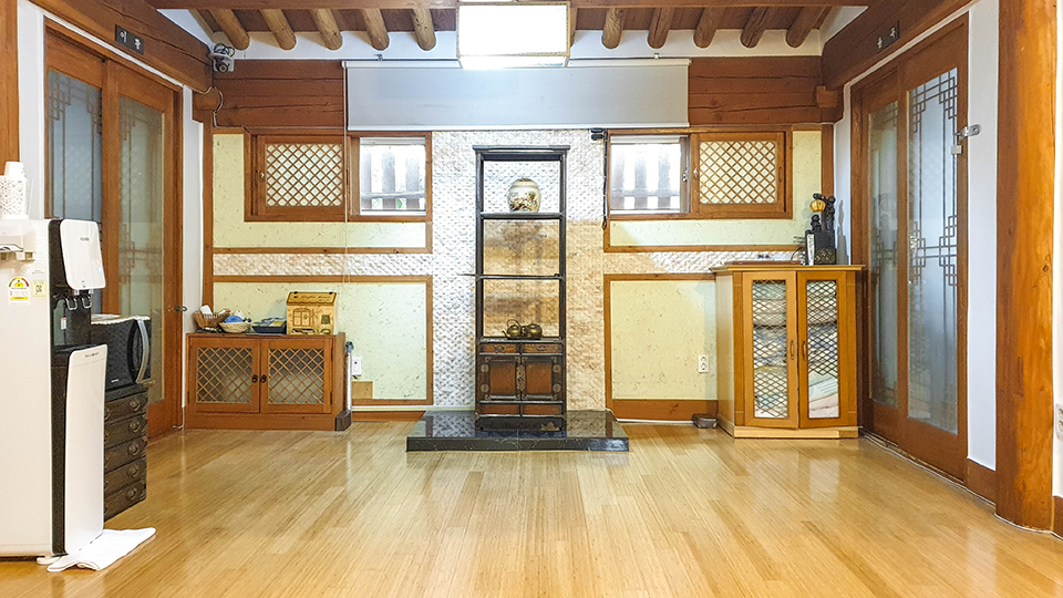전주 한옥마을 경기전 별당채 / 