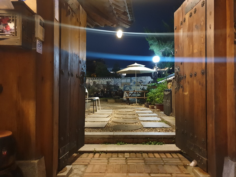 전주 한옥마을 경기전 별당채 / 