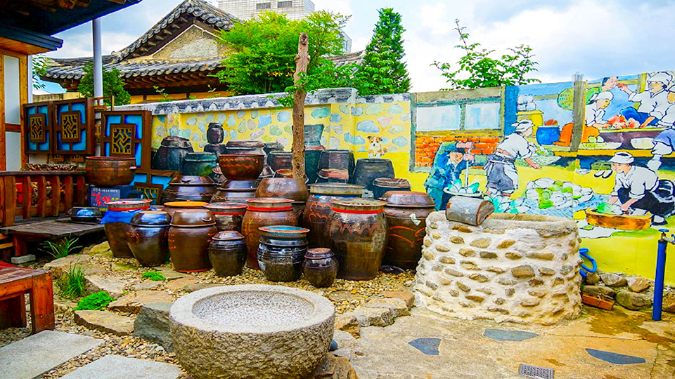 전주 한옥마을 경기전 별당채 / 