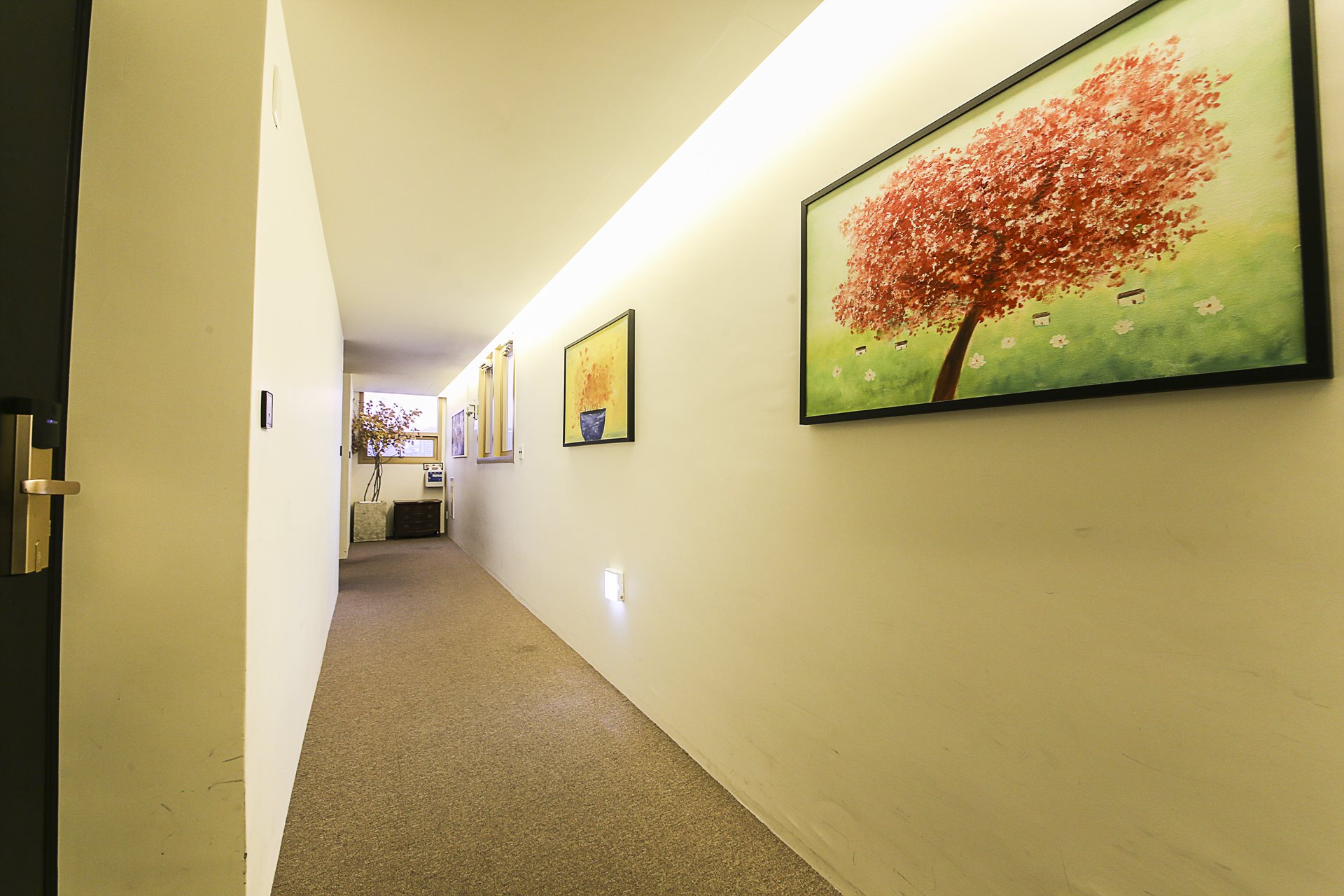 중구 HOTEL BIZ / 