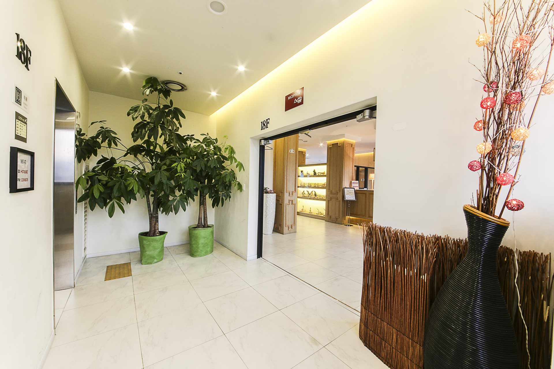 중구 HOTEL BIZ / 