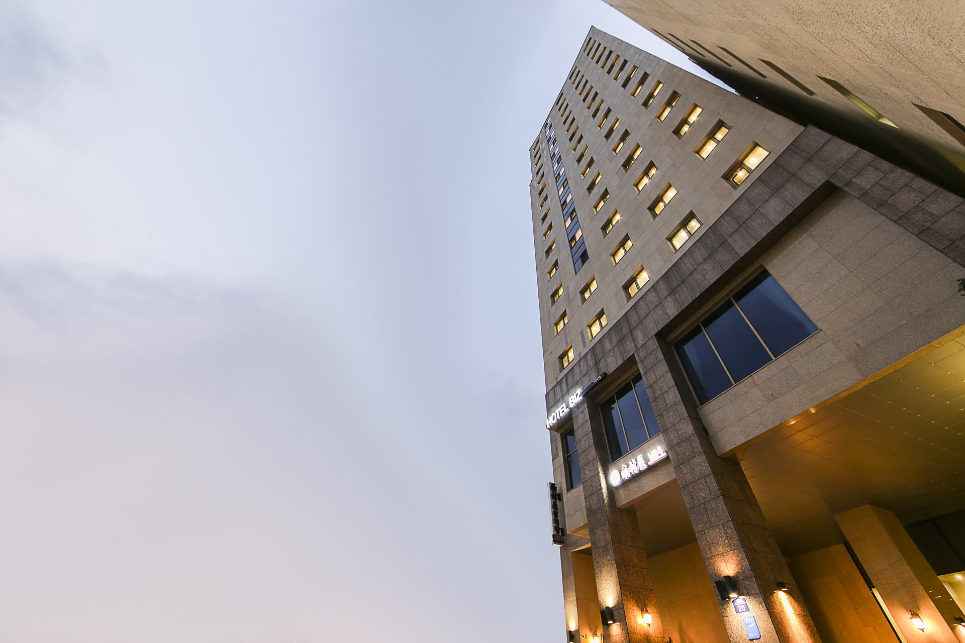 중구 HOTEL BIZ / 
