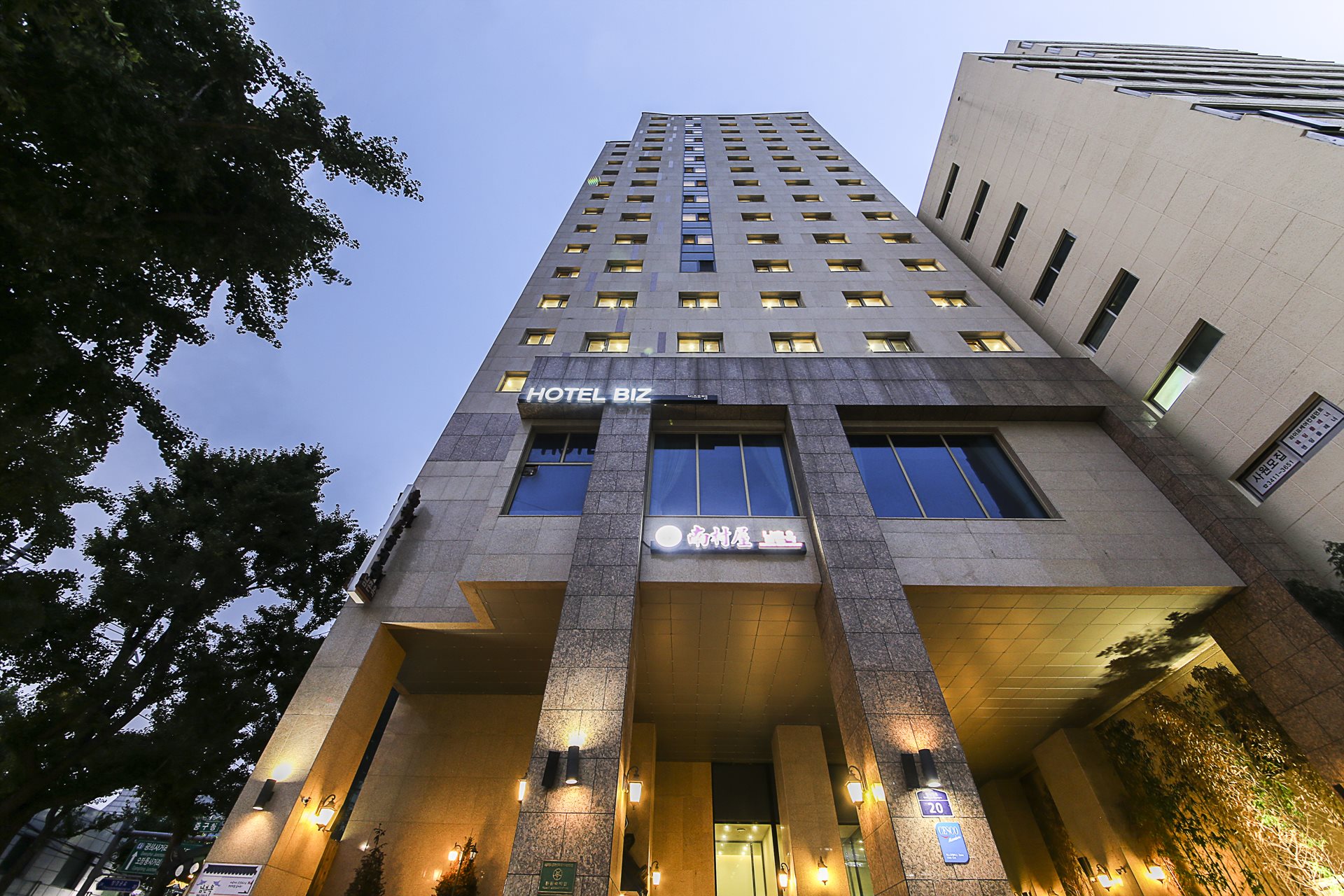 중구 HOTEL BIZ / 