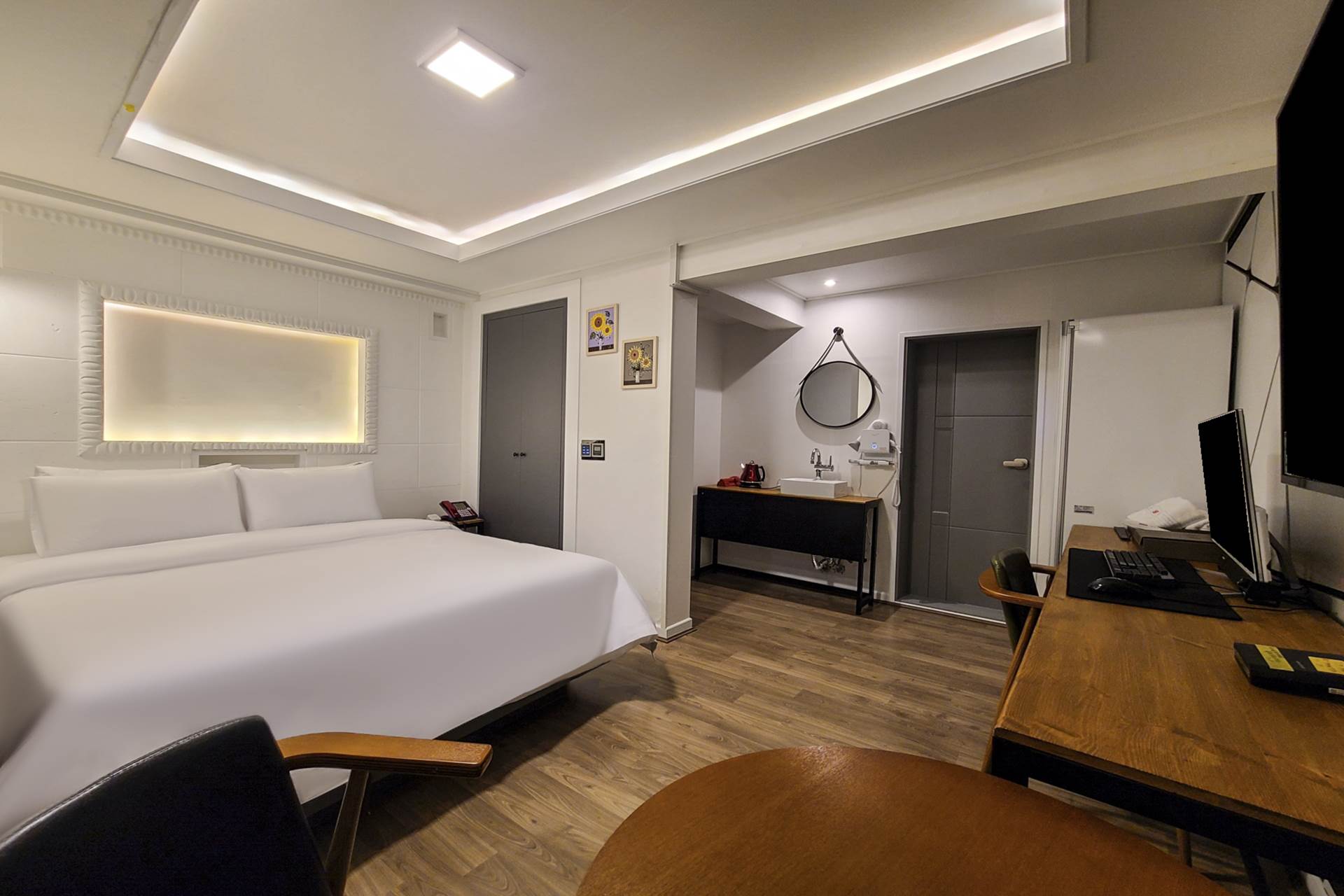 용문 HOTEL ALL / 
