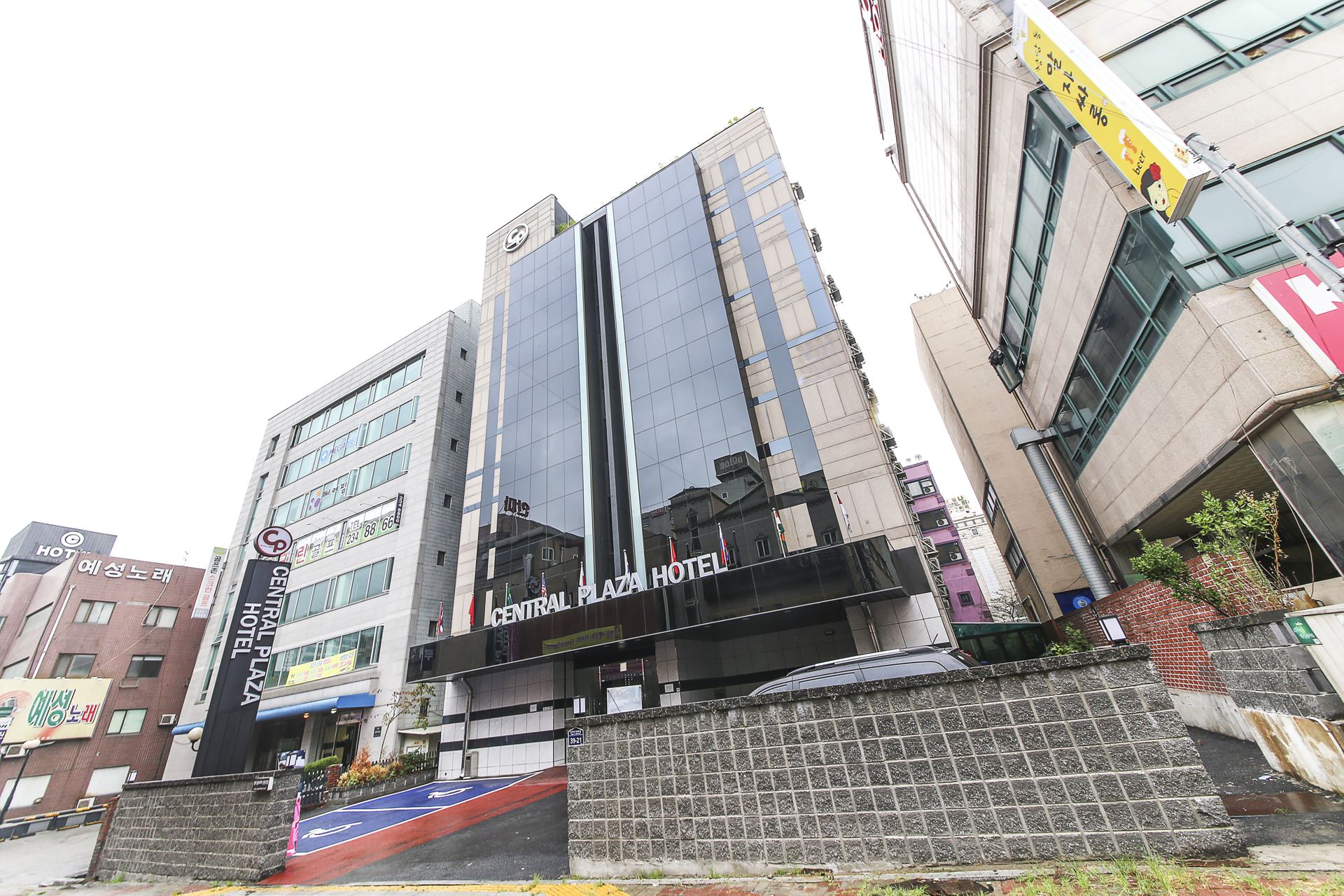 인계동 센트럴 프라자 호텔 / 