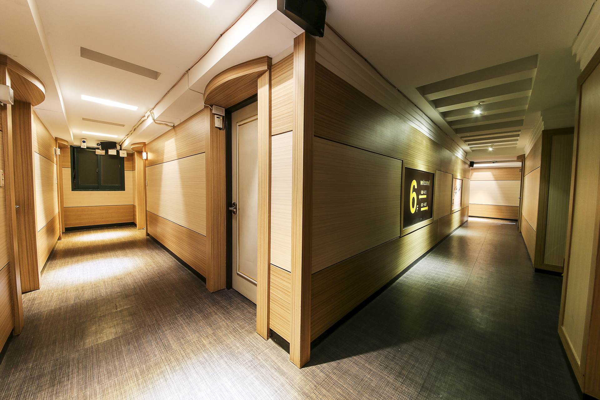 평촌 26HOTEL / 