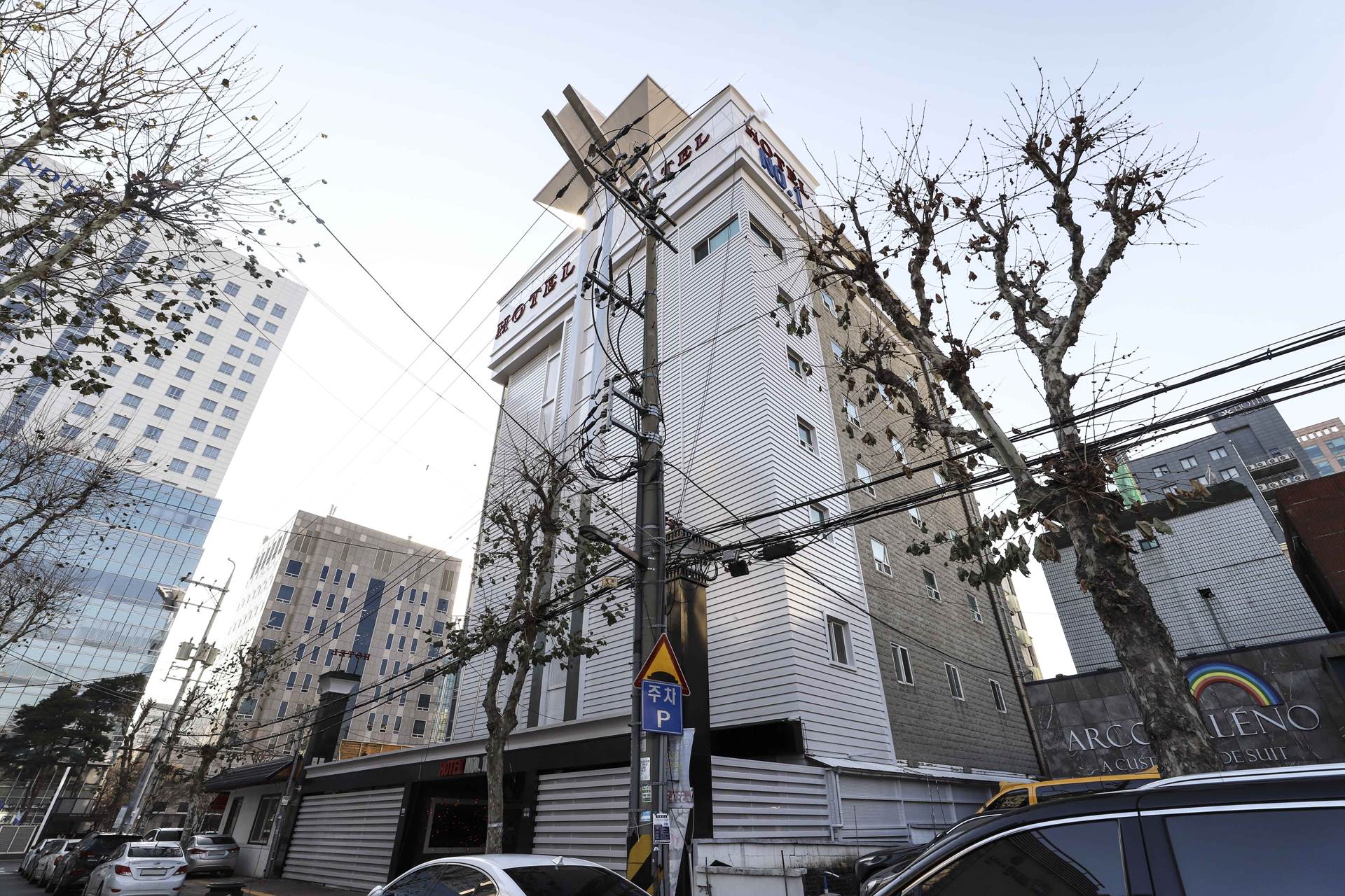 인계동 넘버원호텔 / 
