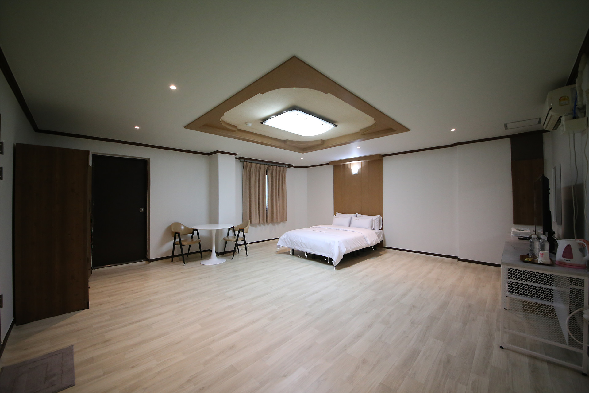 아산 도고온천 리버호텔 / 