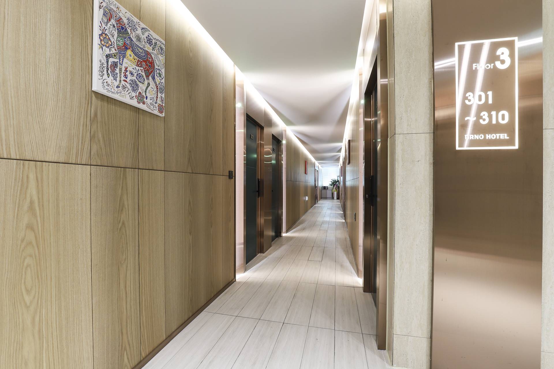 경북대 Hotel BRNO-브르노 / 