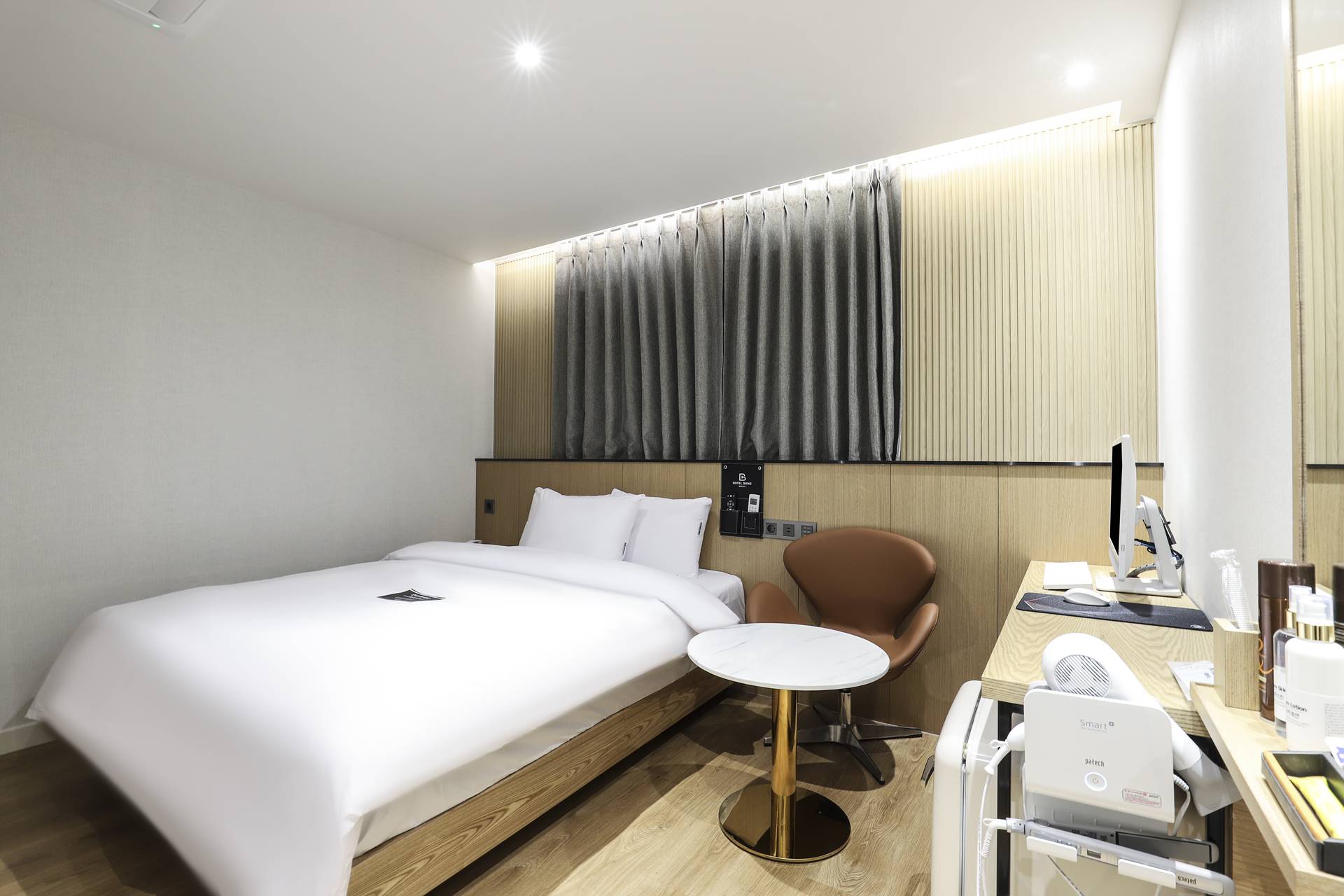 경북대 Hotel BRNO-브르노 / 
