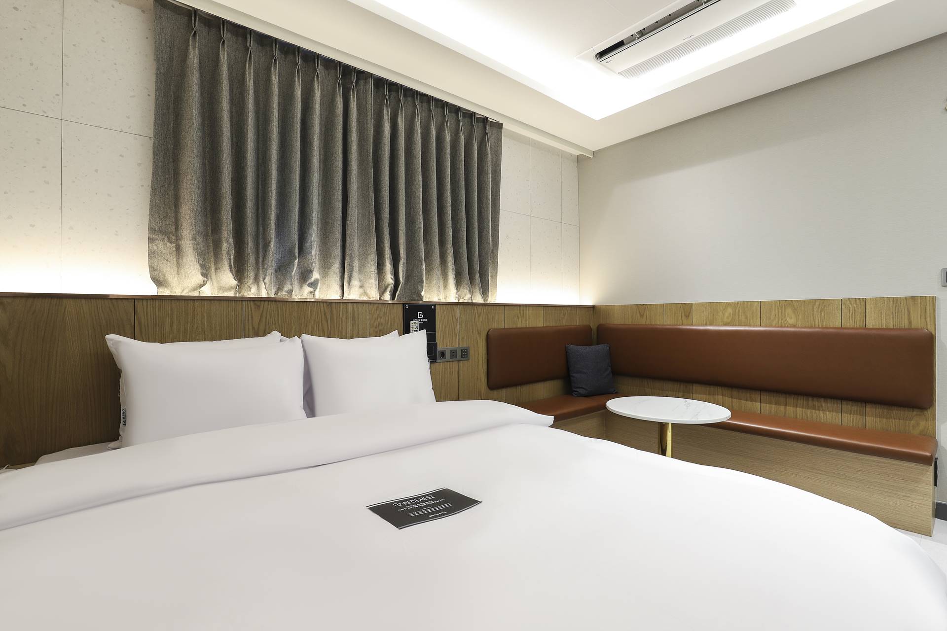 경북대 Hotel BRNO-브르노 / 