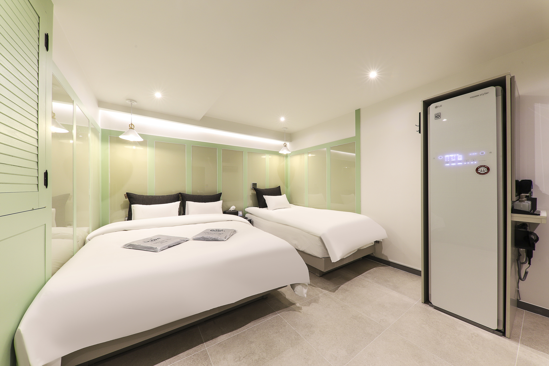 신안 HOTEL STAY38 / 