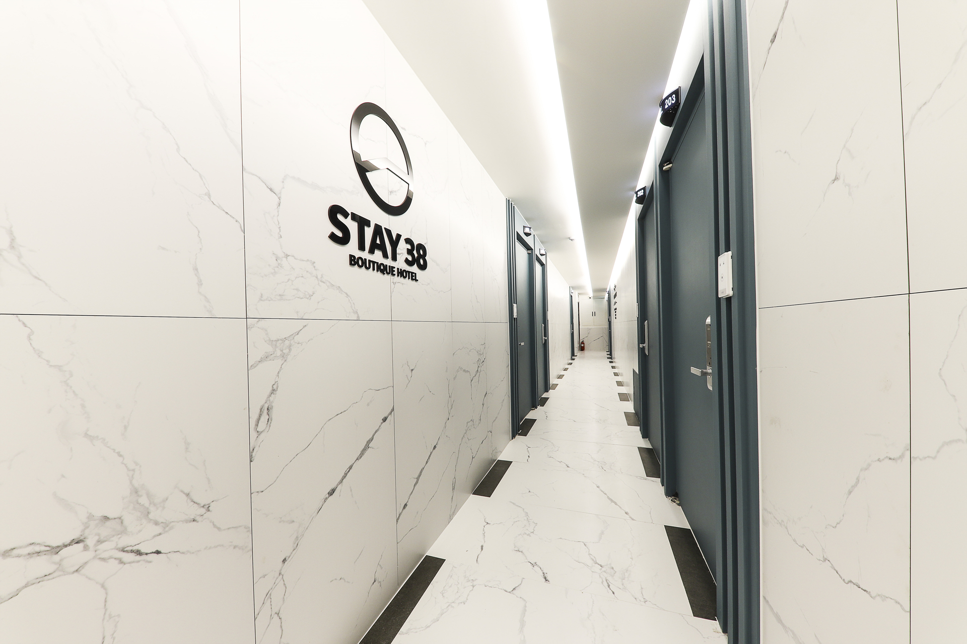 신안 HOTEL STAY38 / 