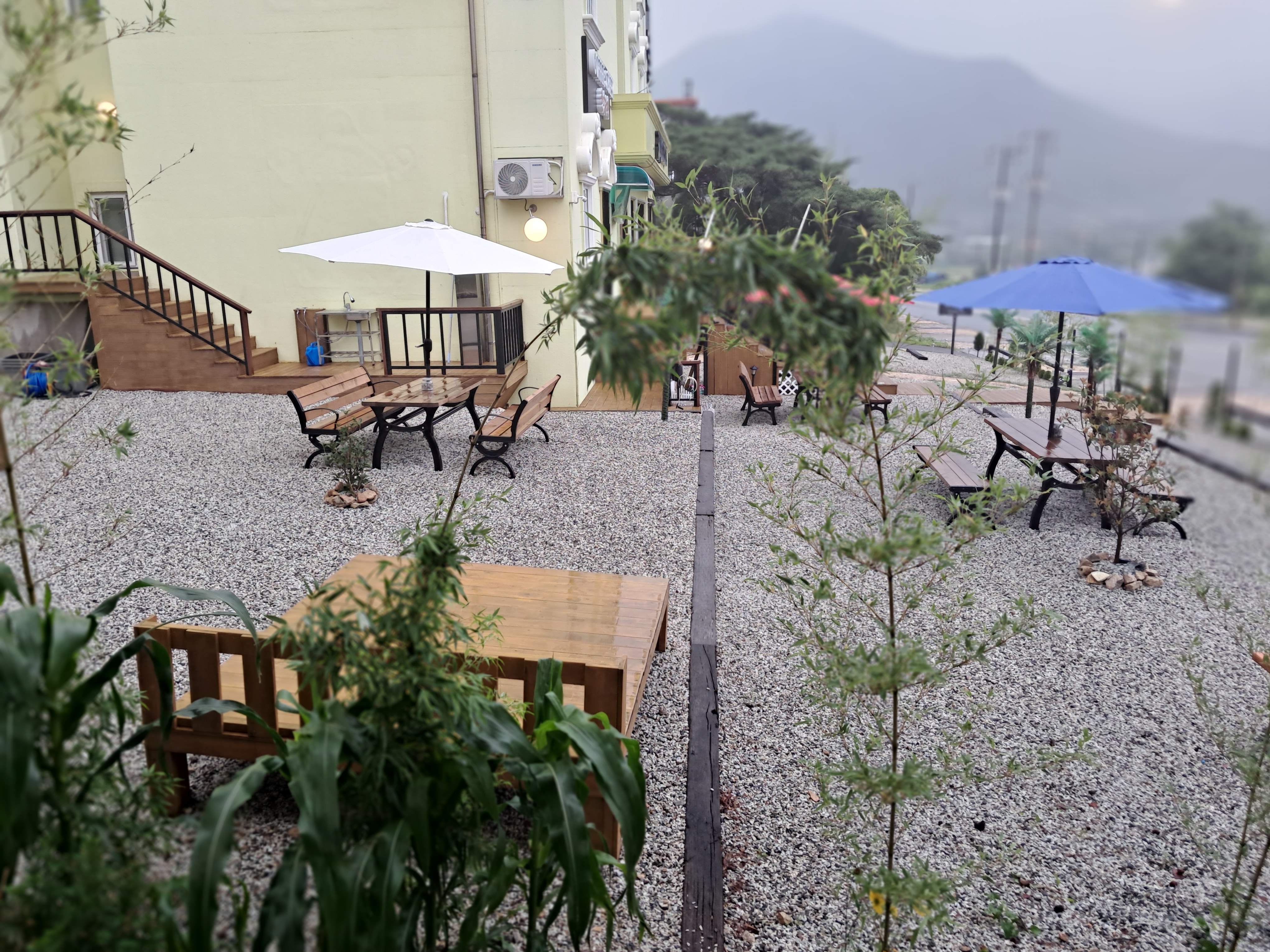 동학사 자자고 콘도텔 / 