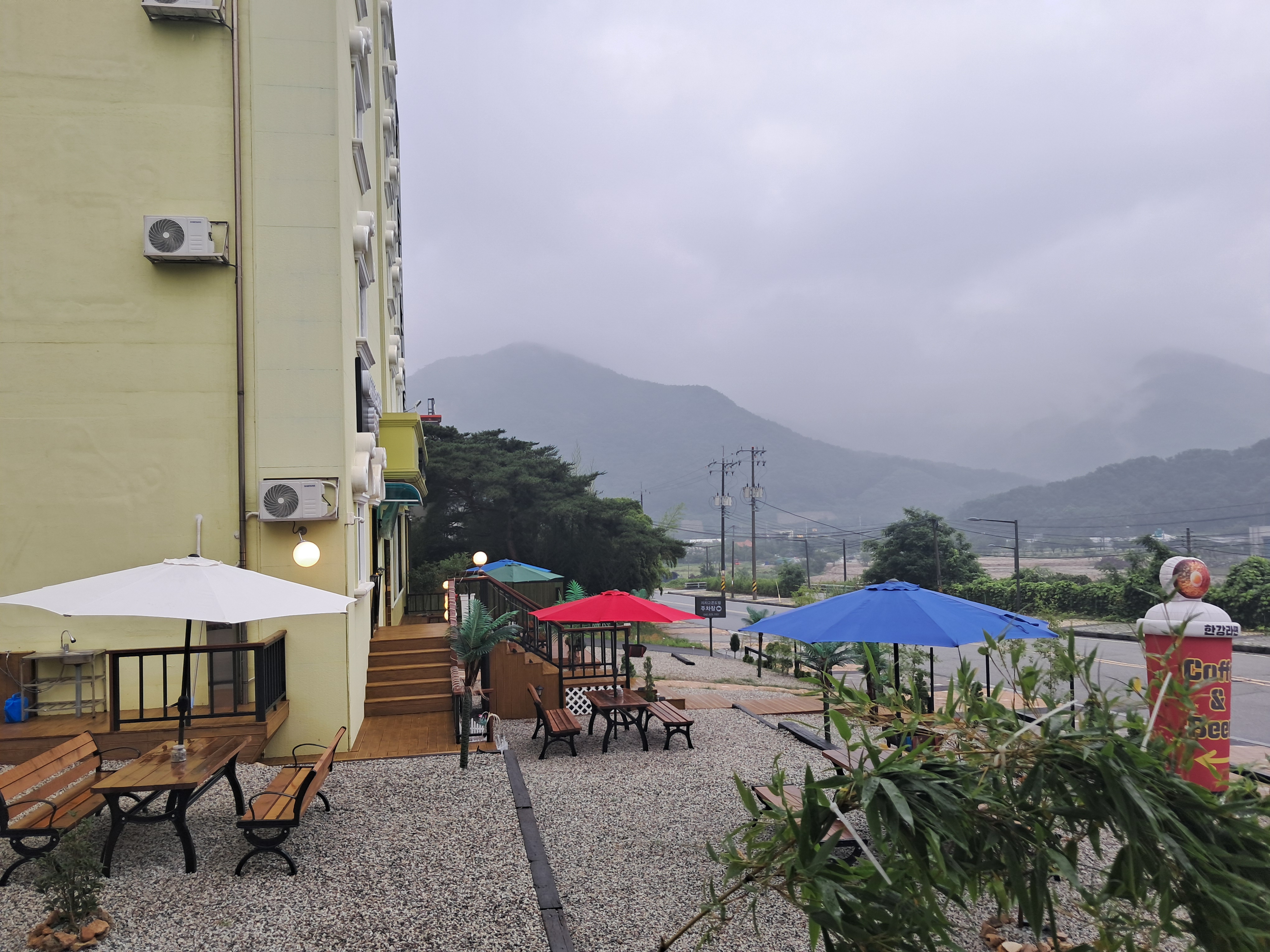 동학사 자자고 콘도텔 / 