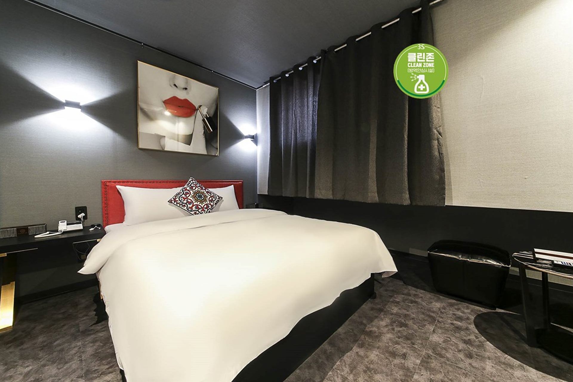 안산 3S BOUTIQUE HOTEL / 