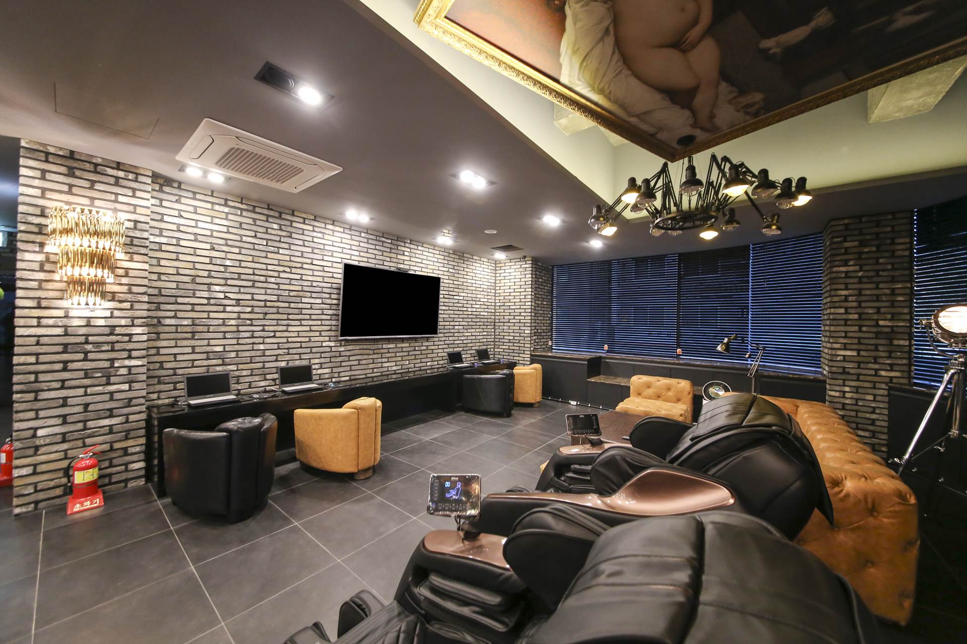 안산 3S BOUTIQUE HOTEL / 