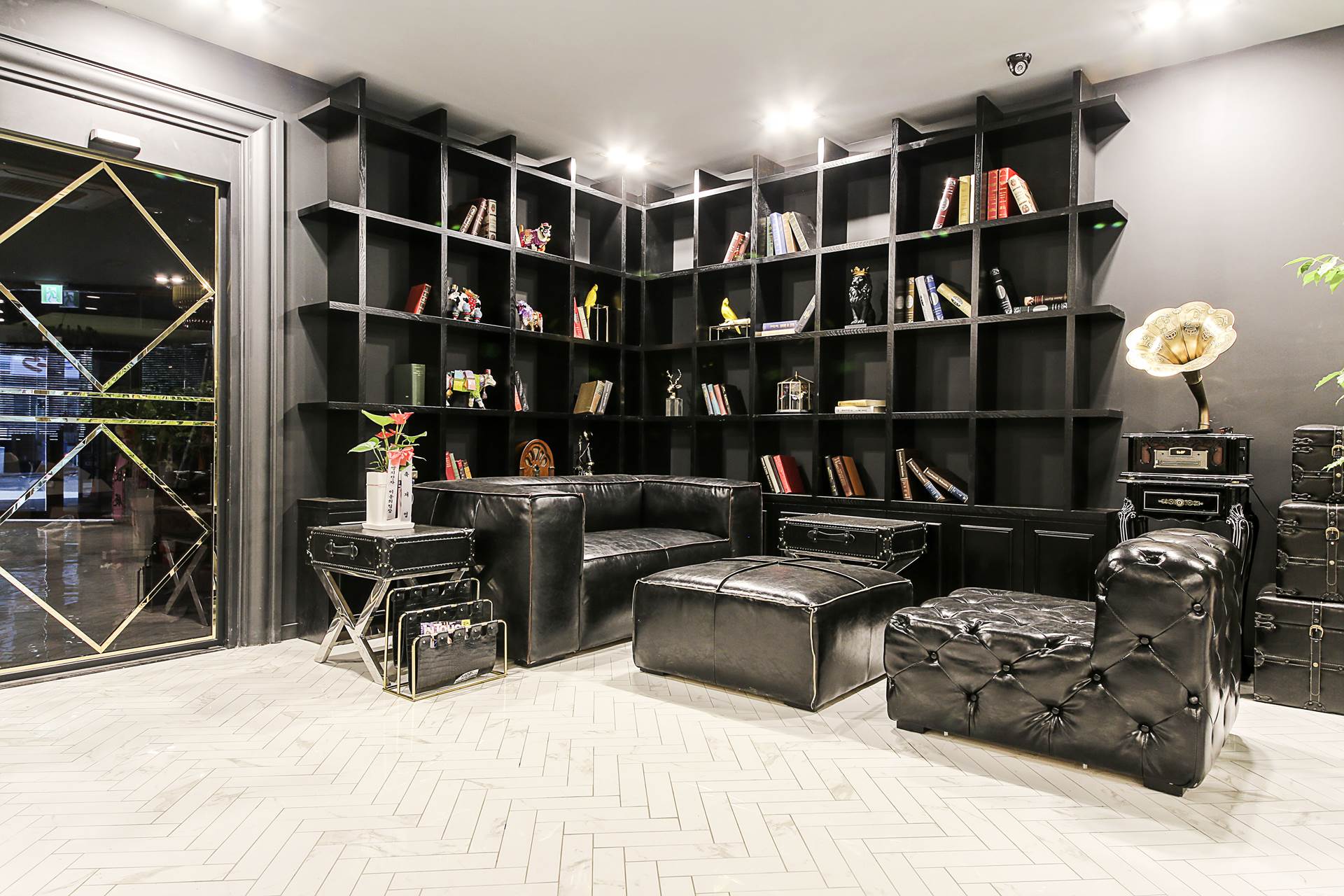 안산 3S BOUTIQUE HOTEL / 
