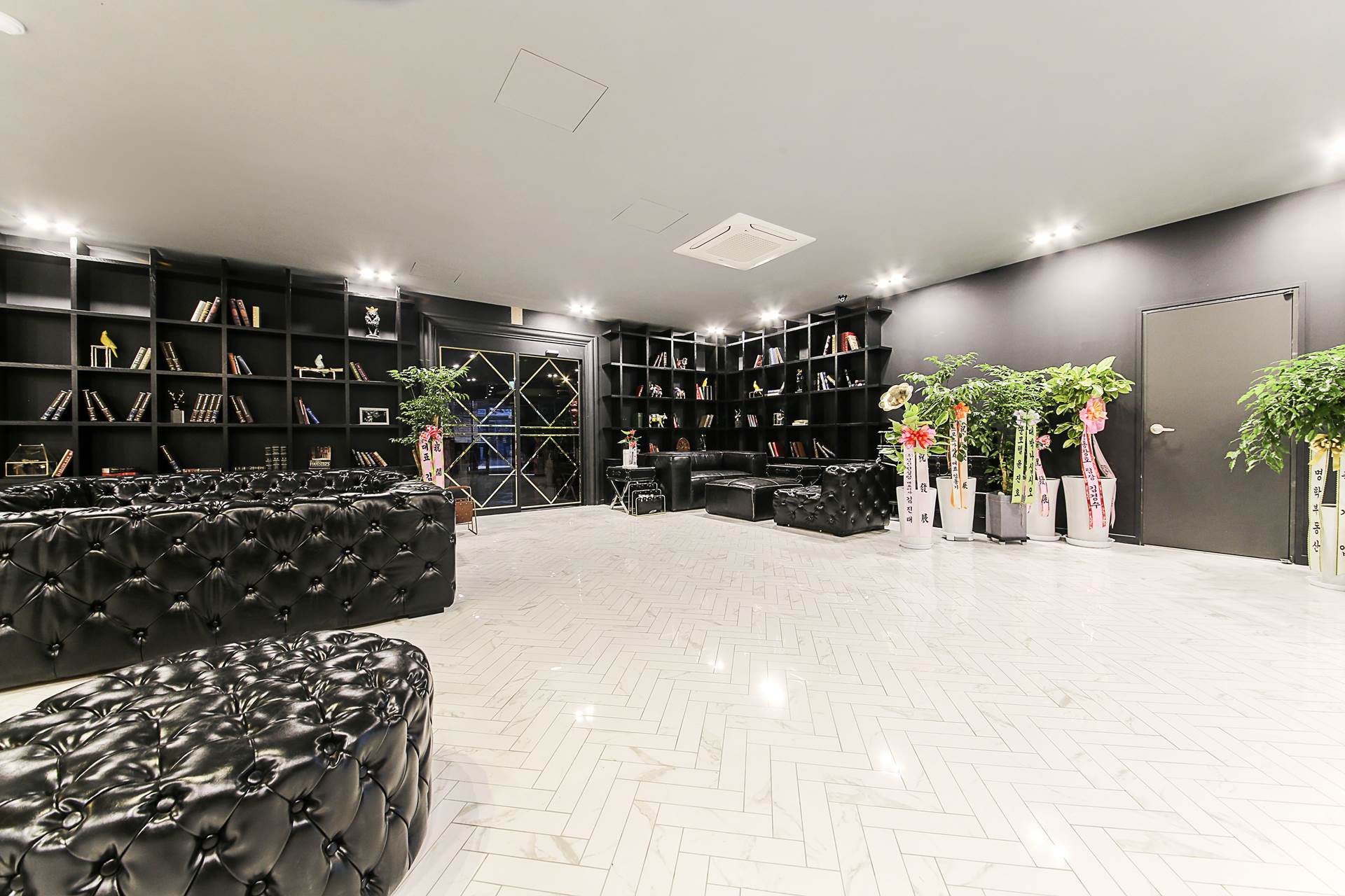 안산 3S BOUTIQUE HOTEL / 