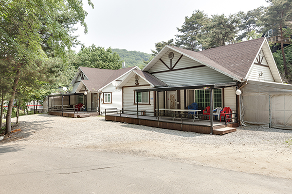 용인 둥지별장 펜션 / 