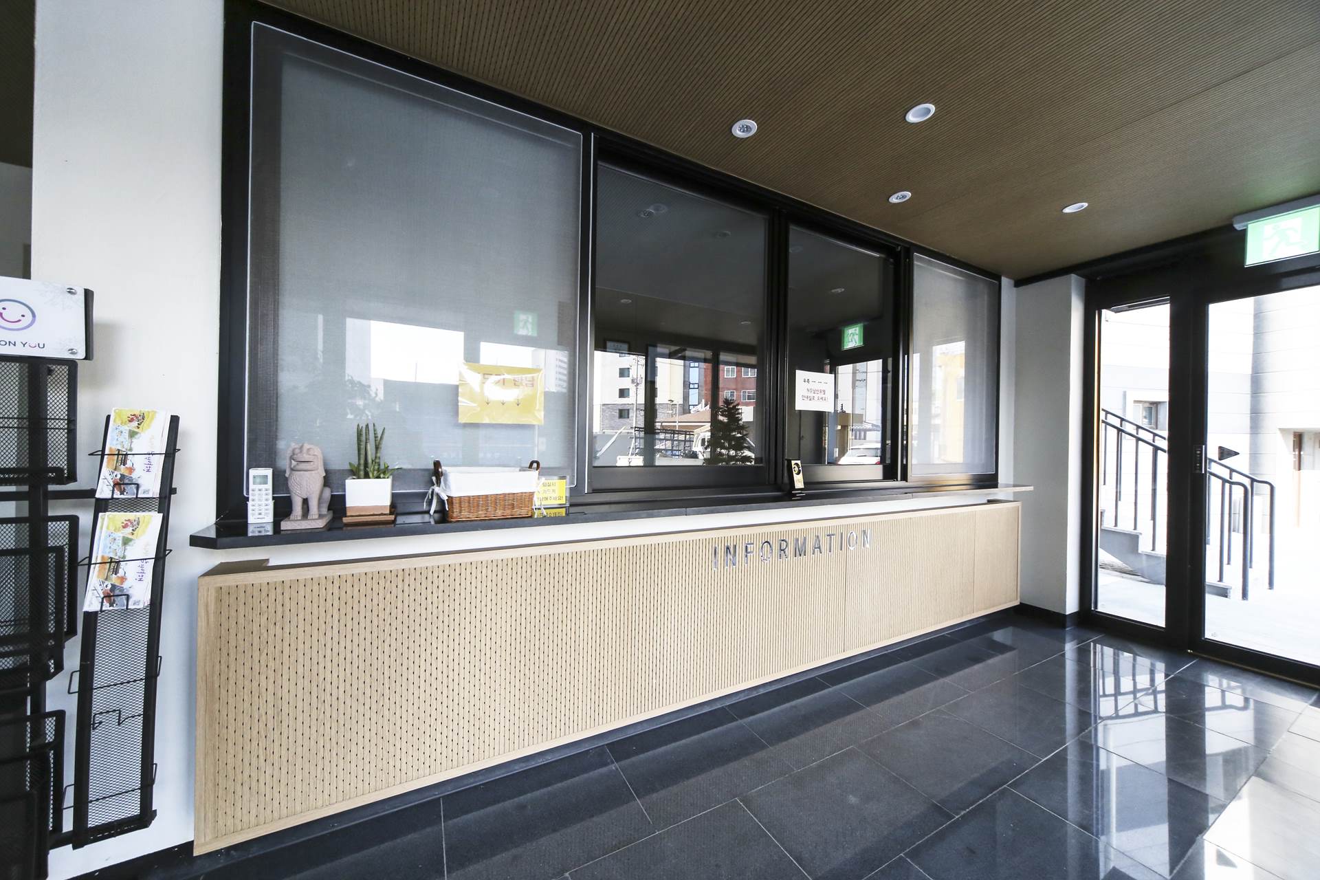 삼척 NS HOSTEL / 