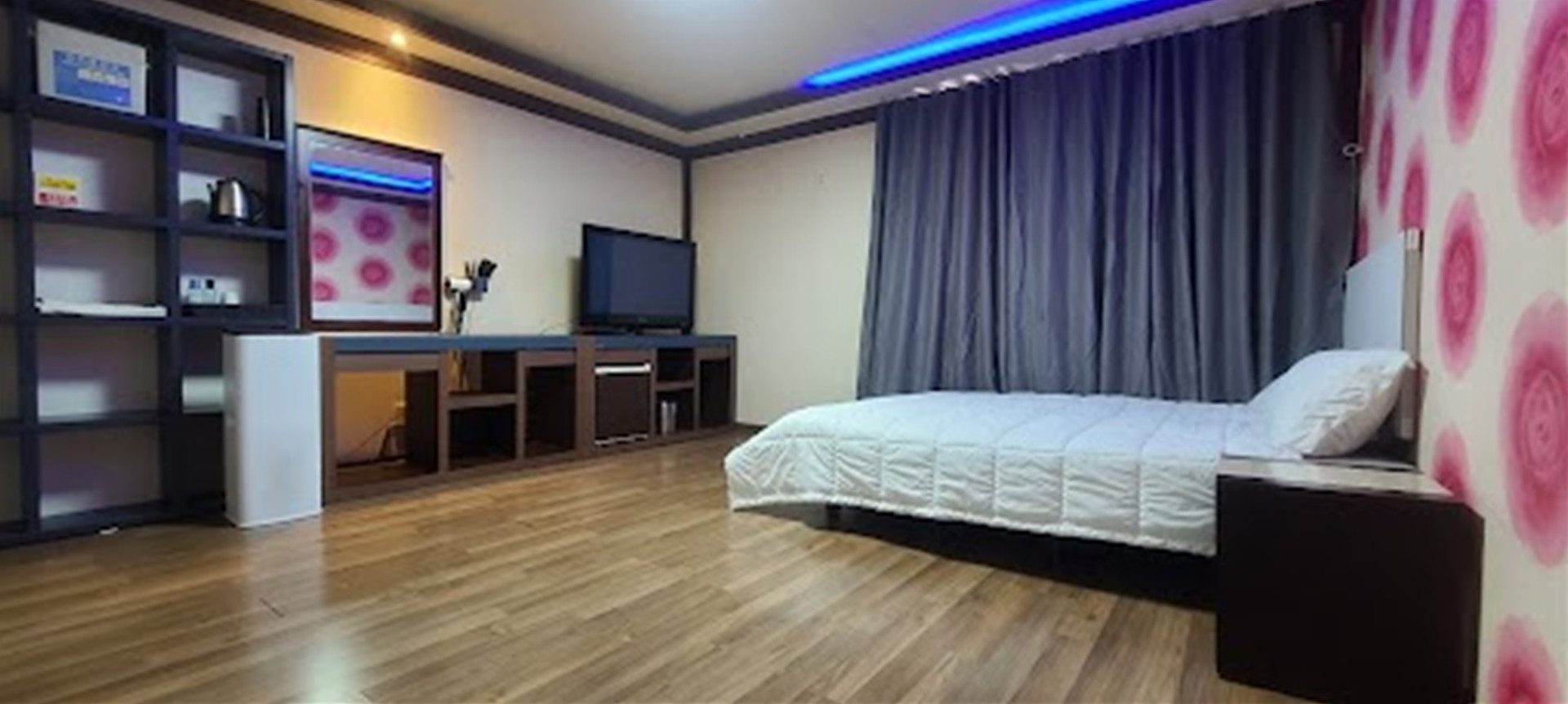 완도 세비야모텔 / 