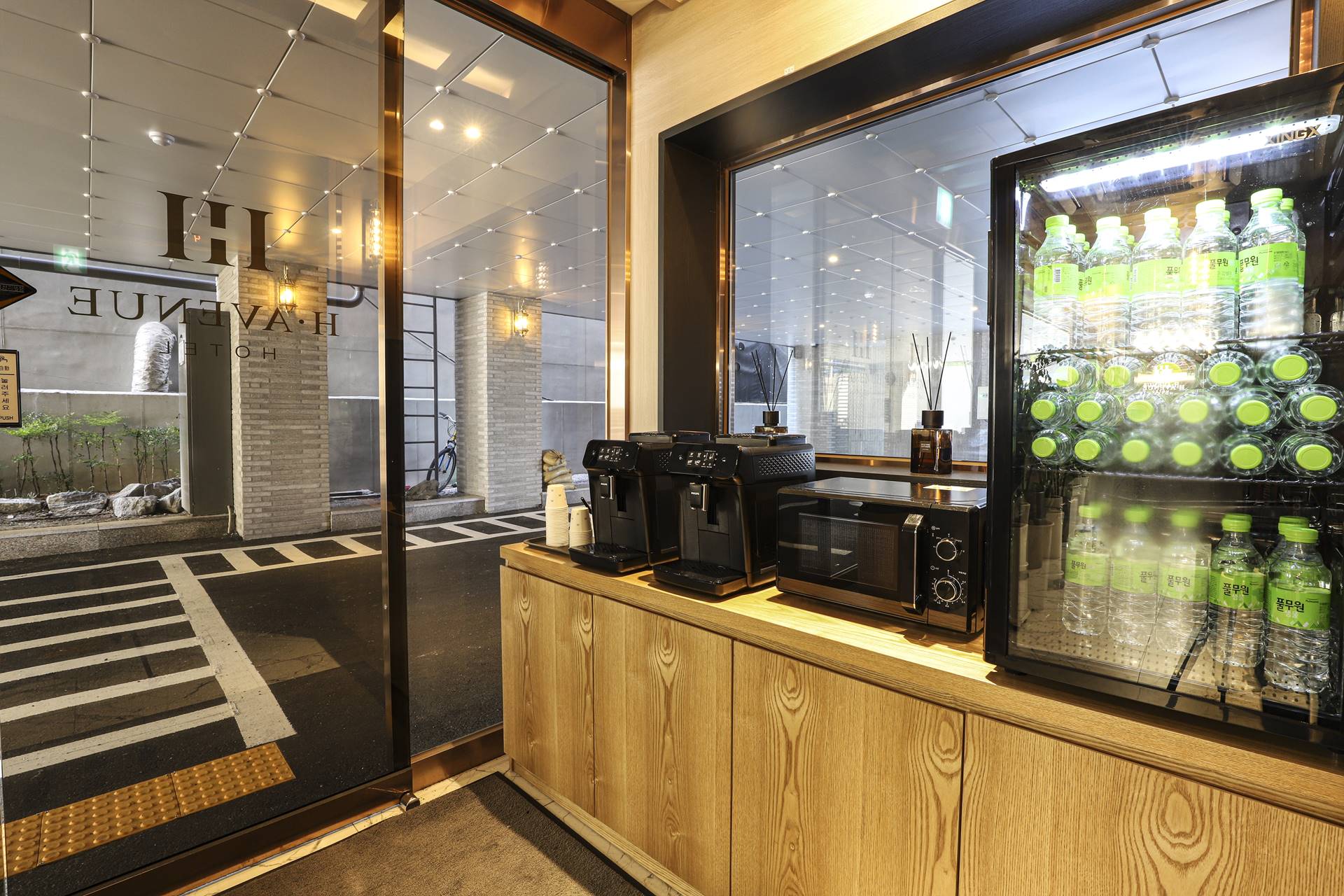 영일대 H-AVENUE HOTEL / 