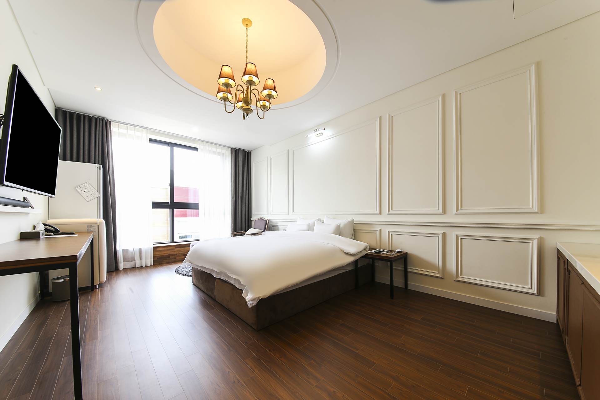 순천 HOTEL 라움 / 